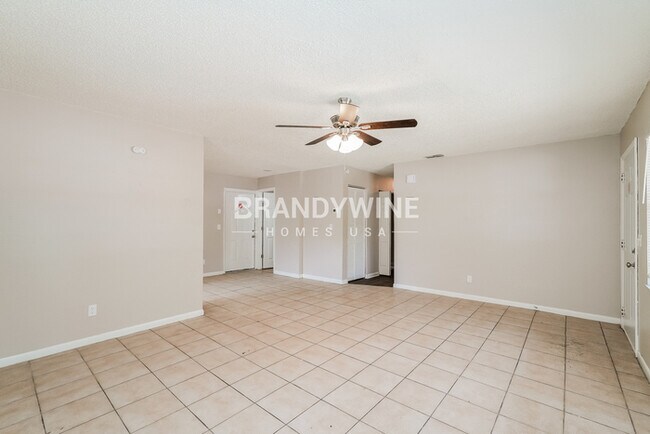 Foto del edificio - 11704 127th Ave N