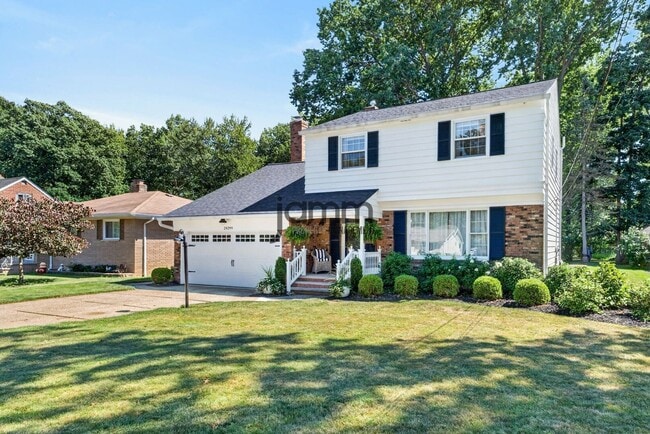 Building Photo - 24299 Beech Ln