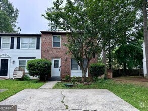 Building Photo - 1719 Cumberland Valley Dr SE