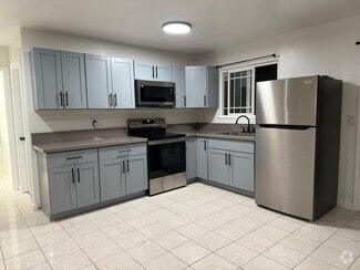 Building Photo - 1142 Hoalu Pl
