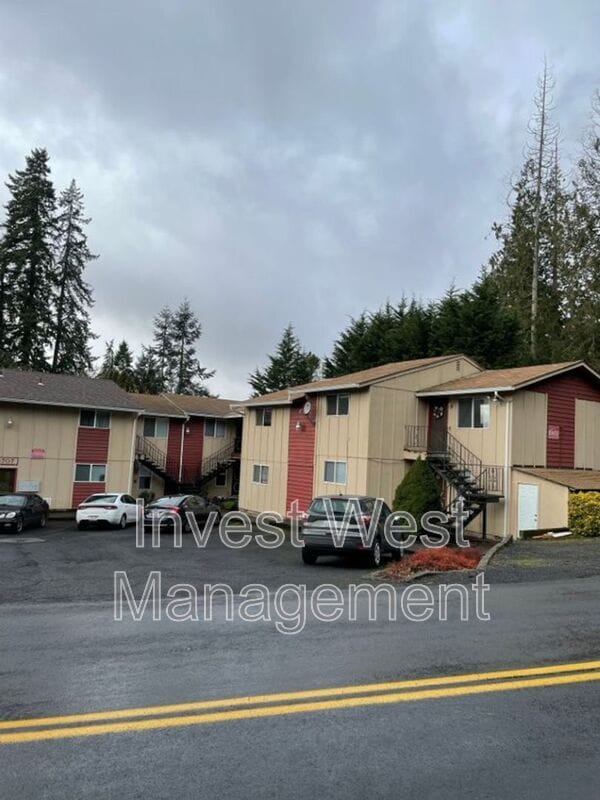 Building Photo - 3707 Sunset Way