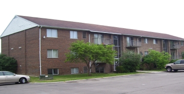 Primary Photo - Yearling Court Apartments