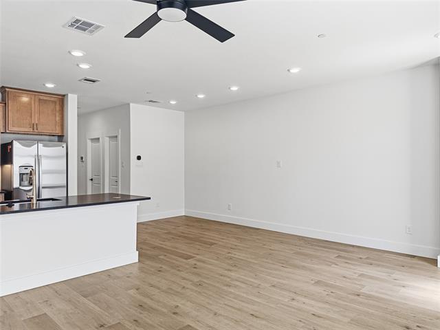 Building Photo - 2541 Huxley Mews
