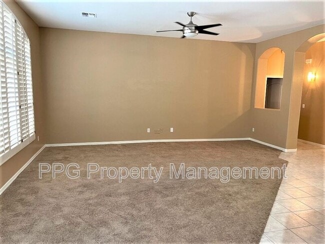 Building Photo - 328 S Rock Harbor Dr