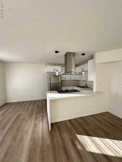 Building Photo - 2121 Oceanus Ln