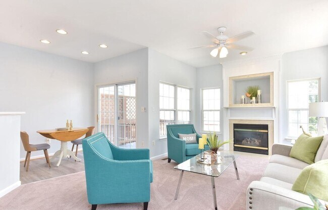 Building Photo - 6491 Powatan Knoll Ct