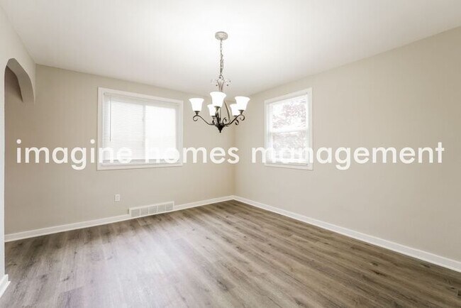 Foto del edificio - Charming 3 Bedroom Home in Monroeville!