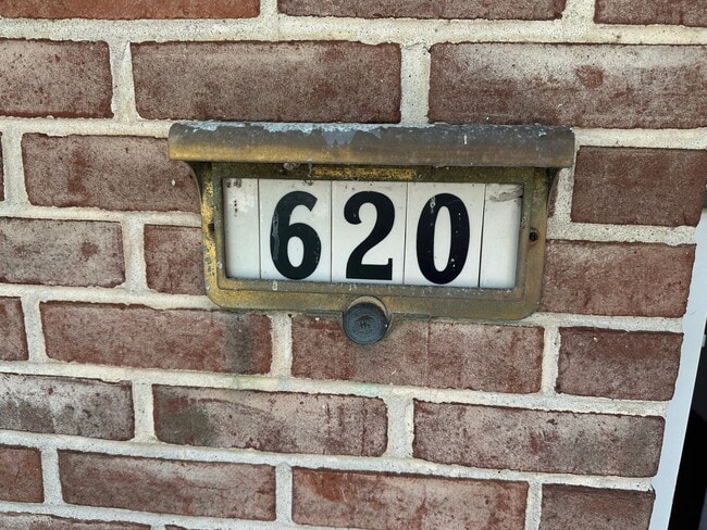 Building Photo - 3 Bedroom Ranch Home in Lampeter Strasburg...