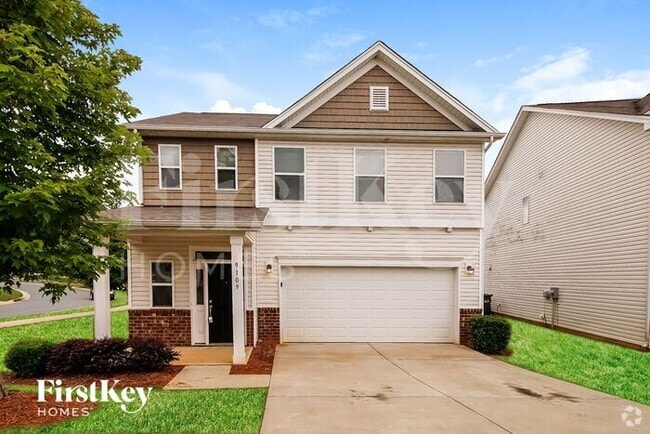 Building Photo - 9109 Marion Oaks Dr