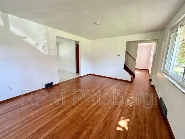 Foto del edificio - 6416 Verona Rd