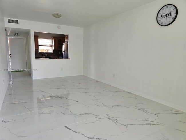 Foto del edificio - 6565 W 26th Dr