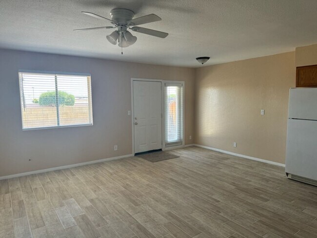 Building Photo - 4521 E Caballero Cir
