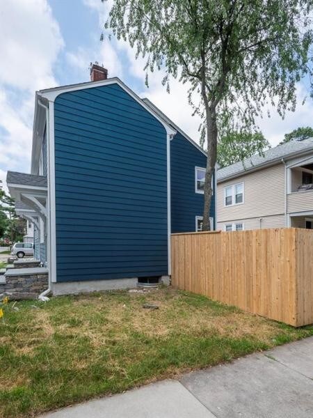 Building Photo - Fully Renovated, Gorgeous Hope Village Rental
