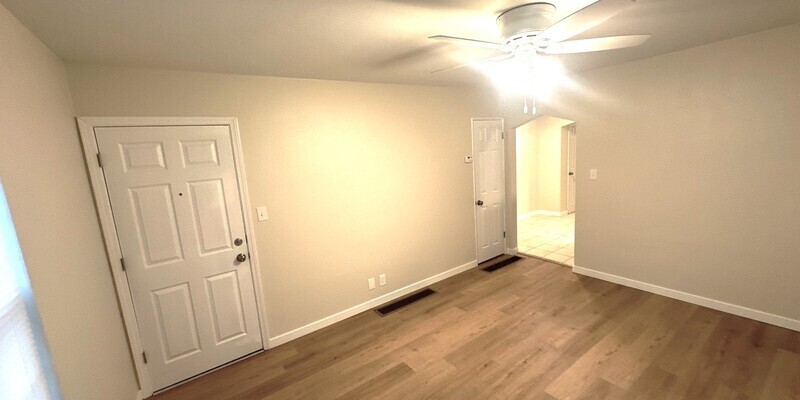 Primary Photo - 109 Orchard