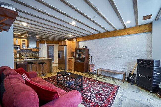 Foto del edificio - 3603 13th St NW