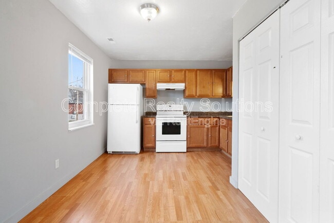 Building Photo - 333 Mt Everest Dr