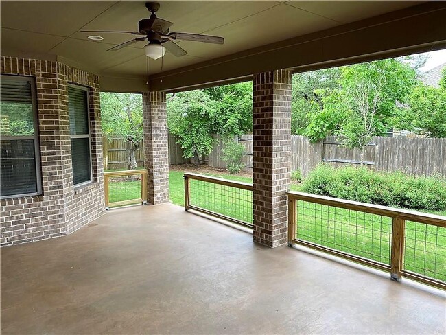 Building Photo - 13453 Mesa Verde Dr