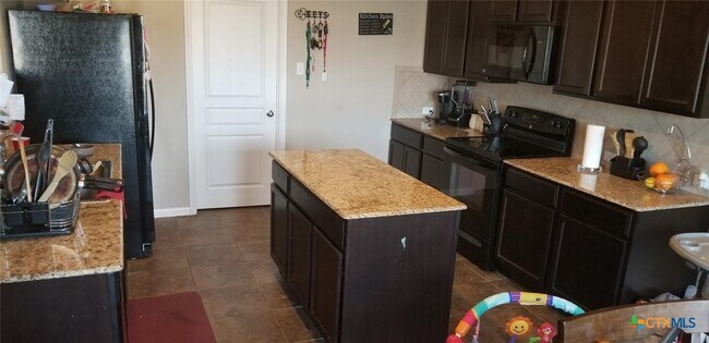Foto del edificio - 5829 Worthing Dr