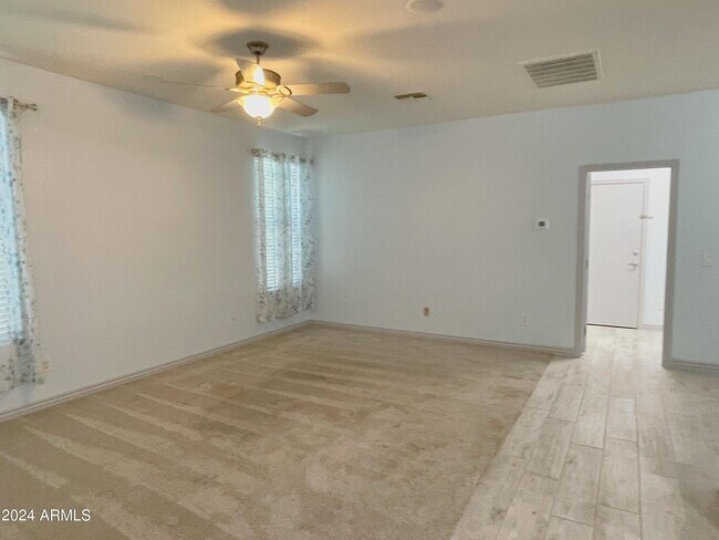 Building Photo - 40885 N Arbor Ave