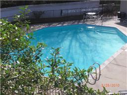 Foto del edificio - GreenHills Condo!