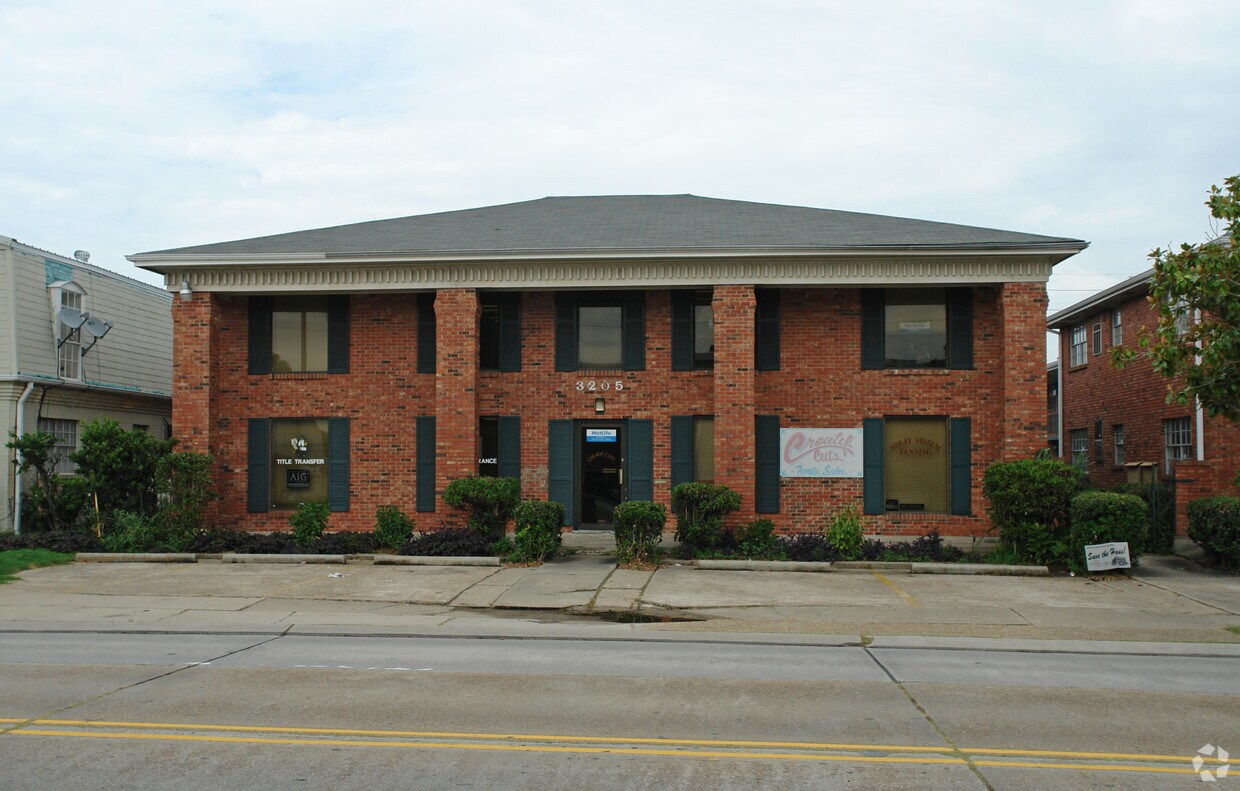 Building Photo - 3201 Cleary Ave