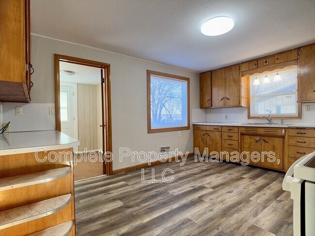 Foto del edificio - 26245 800th Ave