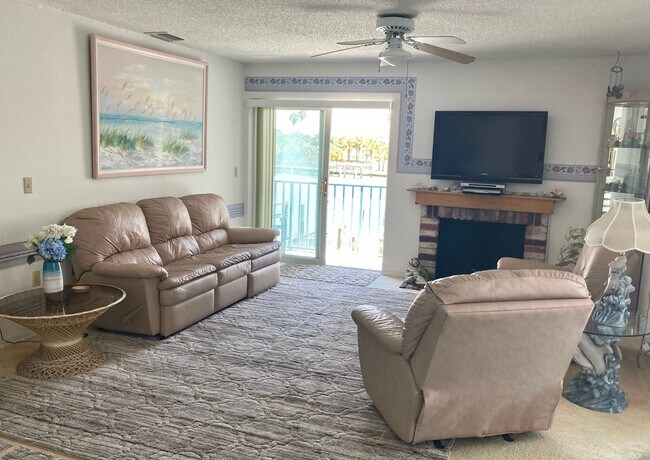 Foto del edificio - 345 Medallion Blvd