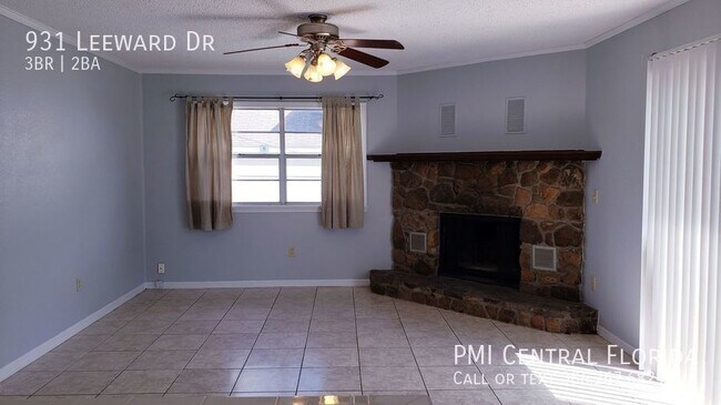 Foto del edificio - 931 Leeward Dr