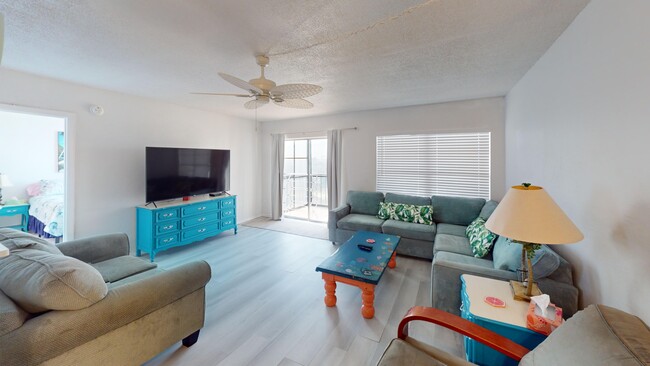 Photo - 2901 26th St W Townhome