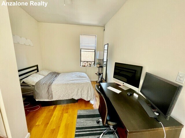 Primary Photo - 346 North St