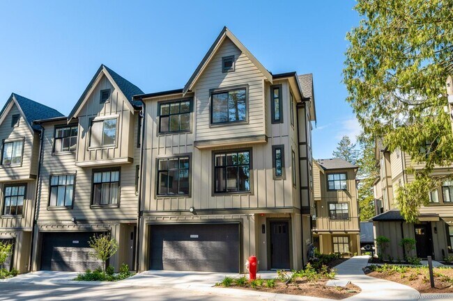 Photo du bâtiment - 2350 165 St