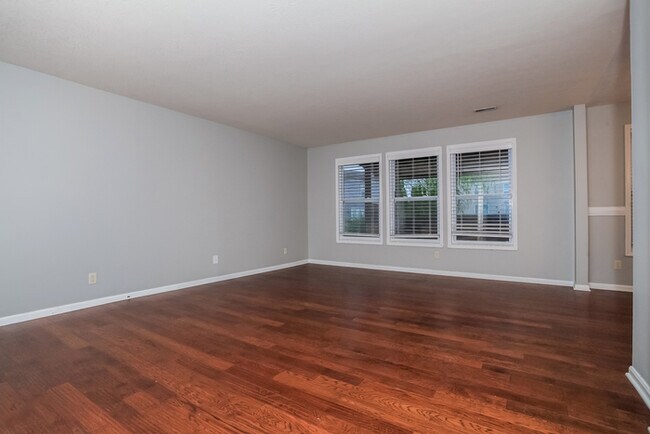 Foto del edificio - 1152 Edgewater Way