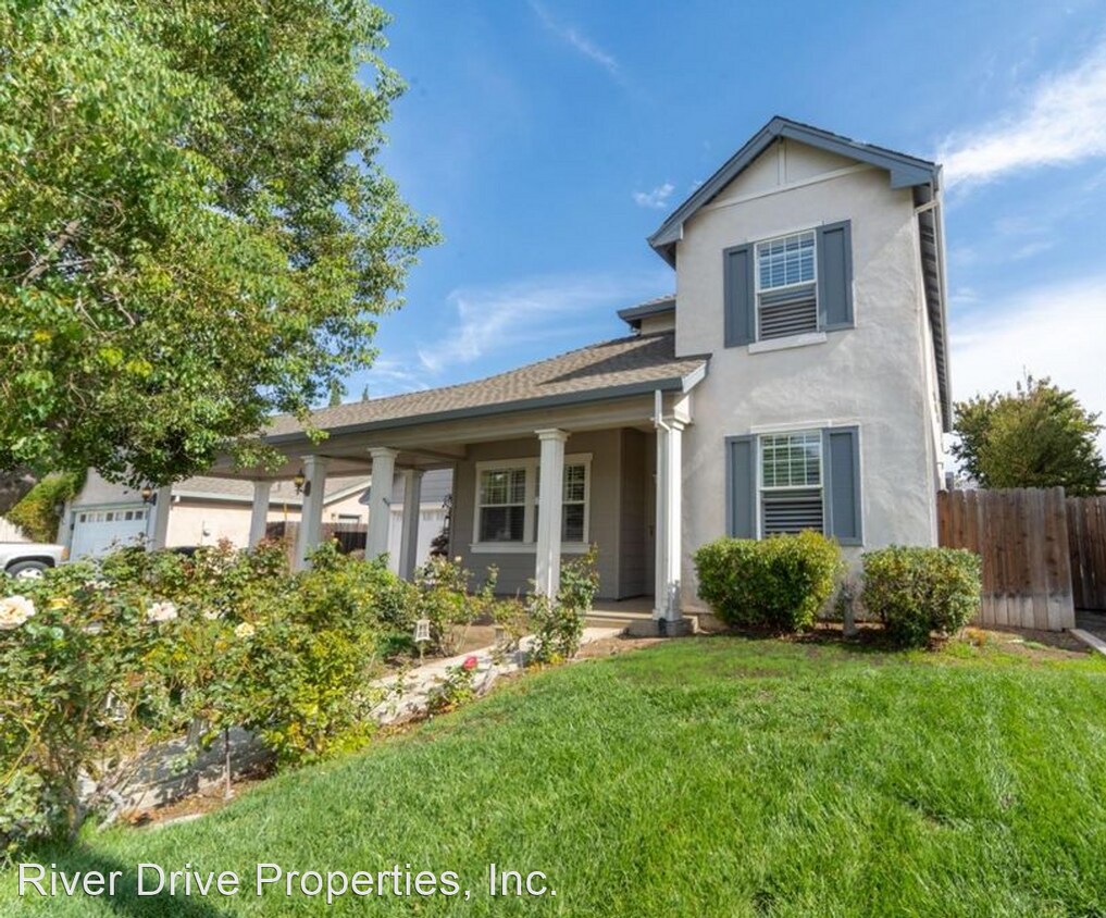 Primary Photo - 4 br, 3.5 bath House - 2442 Dorset Lane