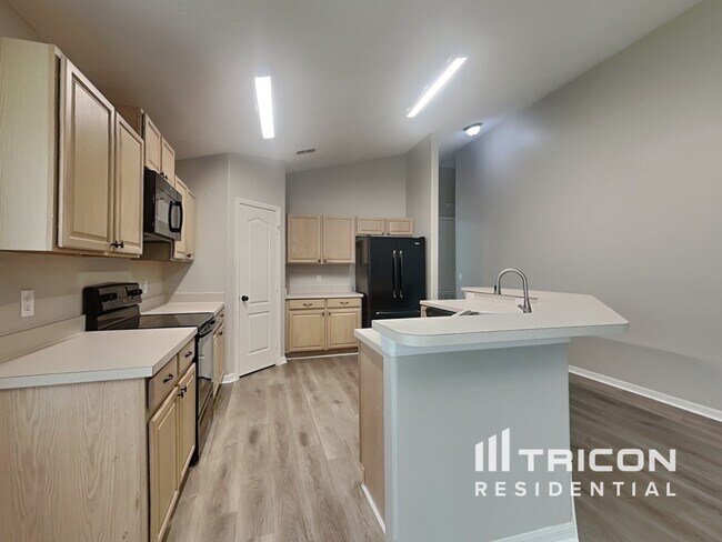 Foto del edificio - 1371 Winged Foot Dr