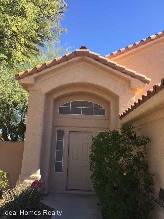 Building Photo - 4 br, 3 bath House - 1636 Royal Canyon Dr