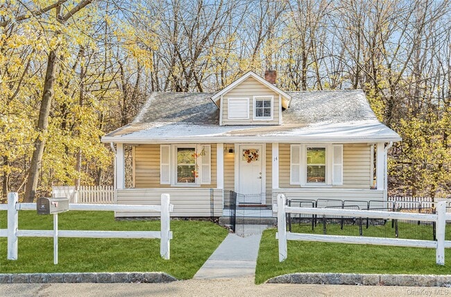 Foto del edificio - 14 Bedford Ln