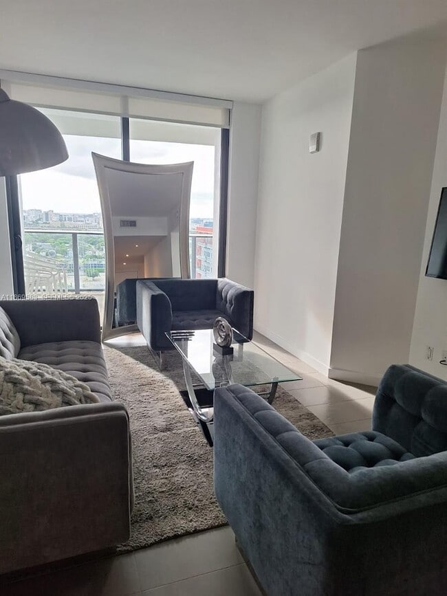 Foto del edificio - 1600 NE 1st Ave