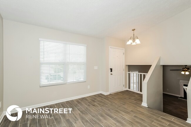 Building Photo - 2970 Deleher Ct SE