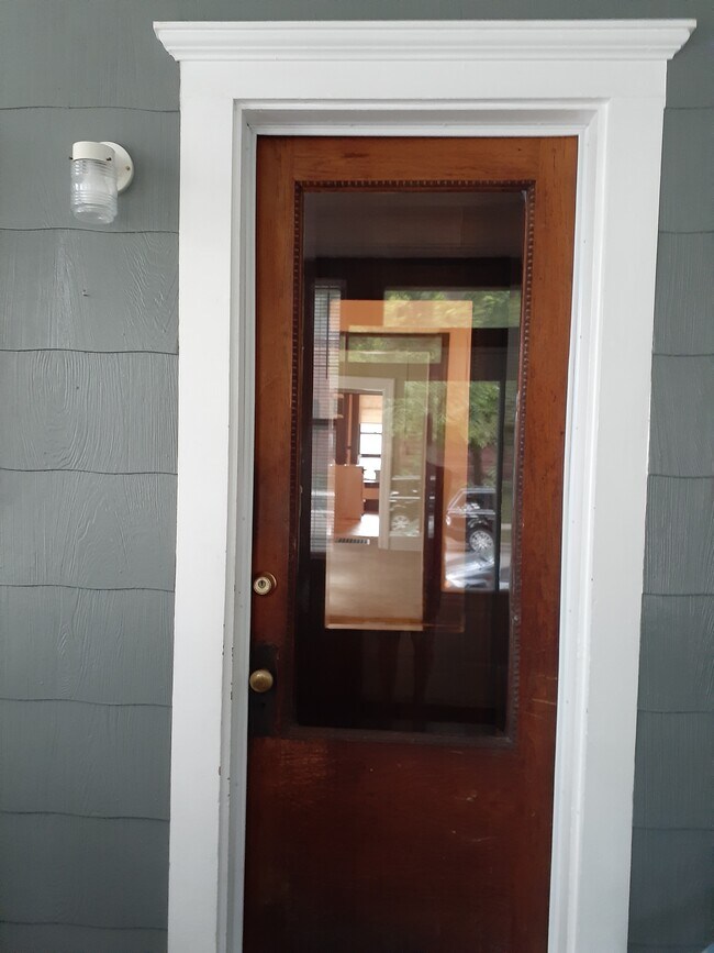 Foto del edificio - 505 8th Ave SE