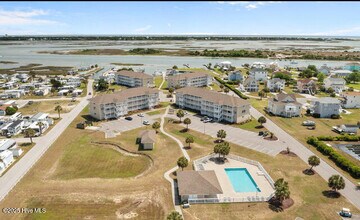 Building Photo - 650 Cedar Point Blvd