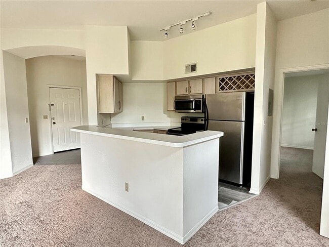 Building Photo - 7360 Westpointe Blvd