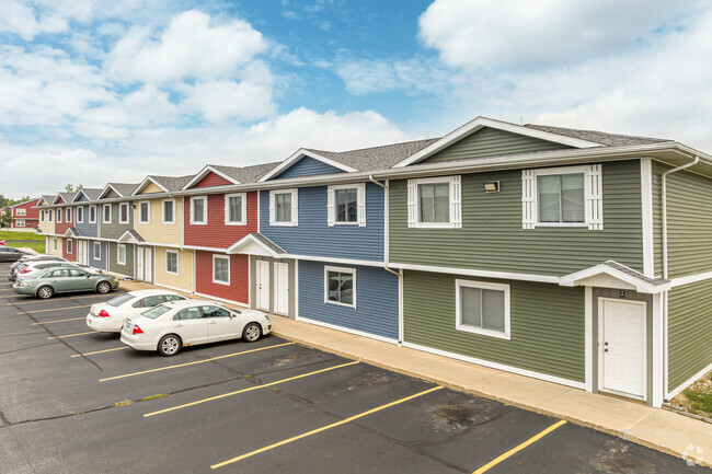 Foto del edificio - Campus Creek Townhomes