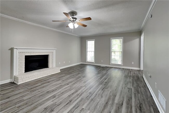 Building Photo - 4131 Kalb Ct SW