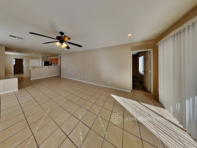 Building Photo - 7920 N Willow Pines Pl