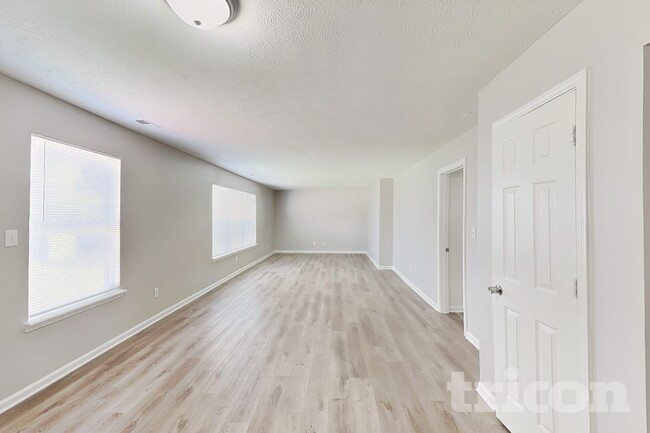 Building Photo - 11118 Waterfield Pl
