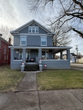 Building Photo - 1001 9th Ave