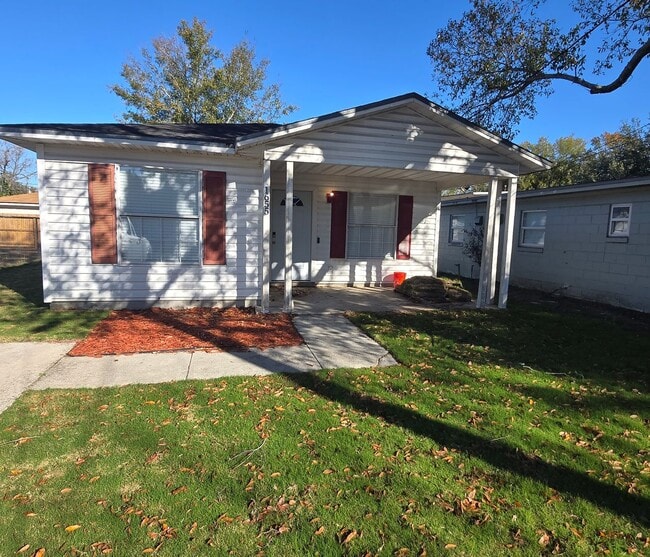 Foto del edificio - Charming and Newly Renovated 3BR 2BA Home in Jacksonville