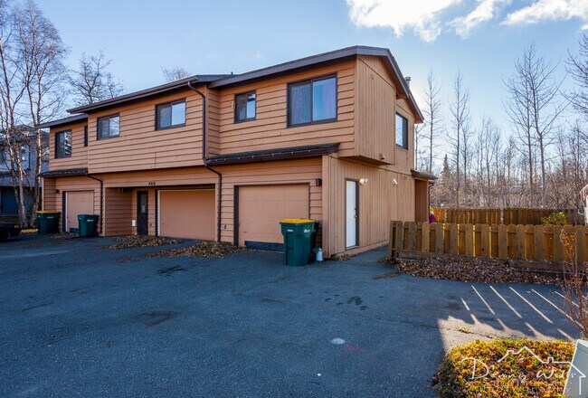 Building Photo - 4810 Topaz Ave