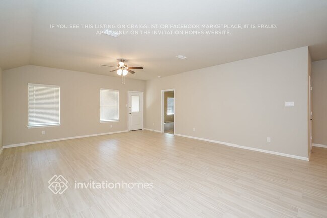 Foto del edificio - 433 Blanco Dr