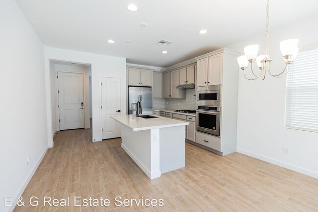 Foto del edificio - 3 br, 2.5 bath House - 6424 N 17th Pl